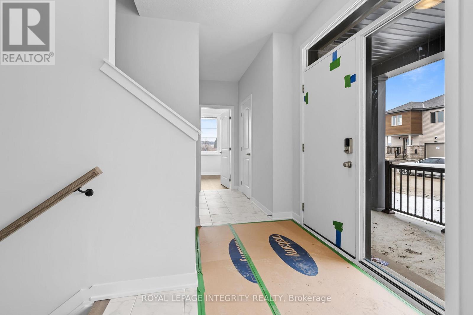 767 Tincture Place, Ottawa, Ontario  K2W 0P2 - Photo 3 - X12929086