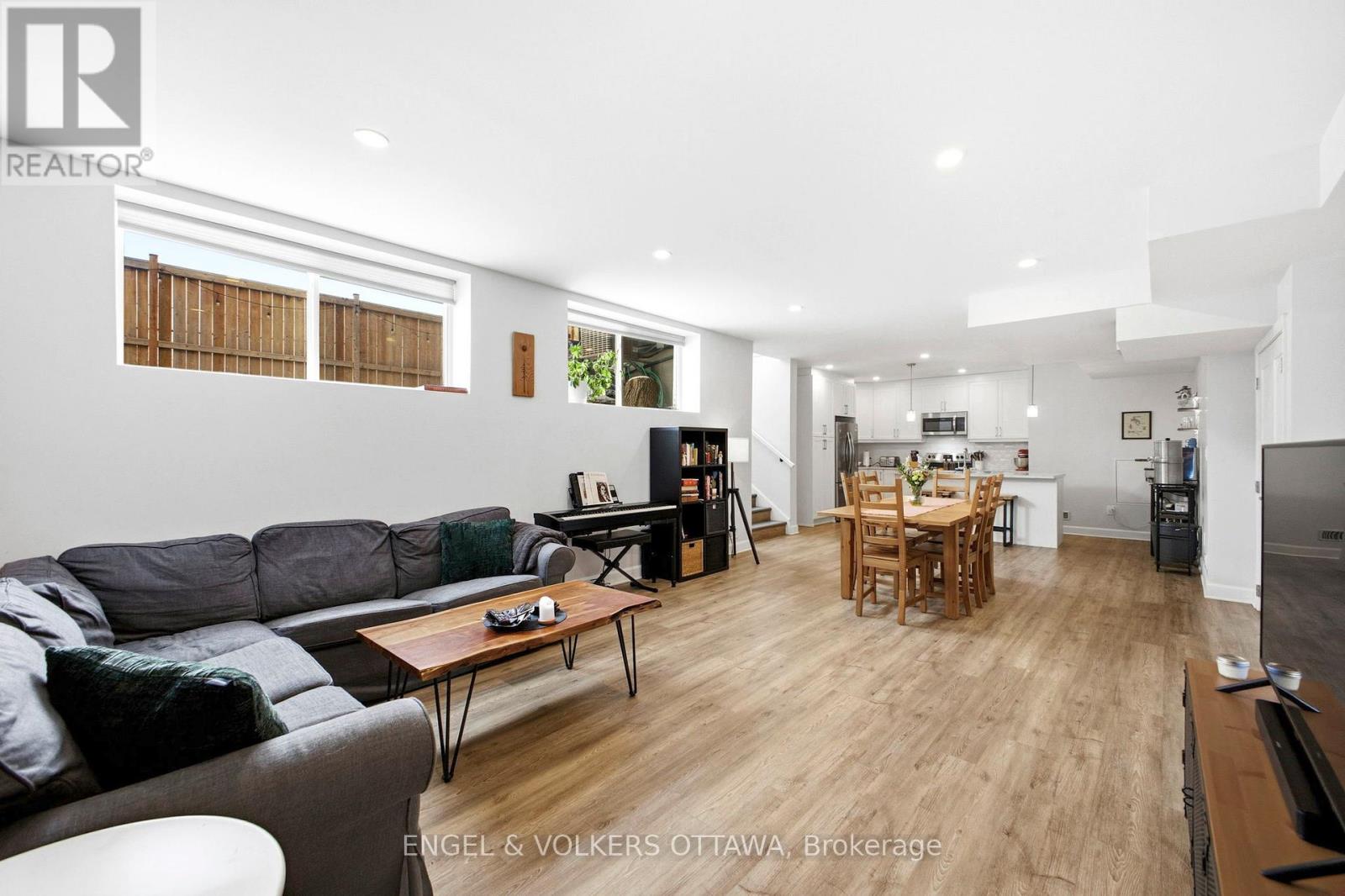 B - 112 Carss Street, Mississippi Mills, Ontario  K0A 1A0 - Photo 15 - X12929172