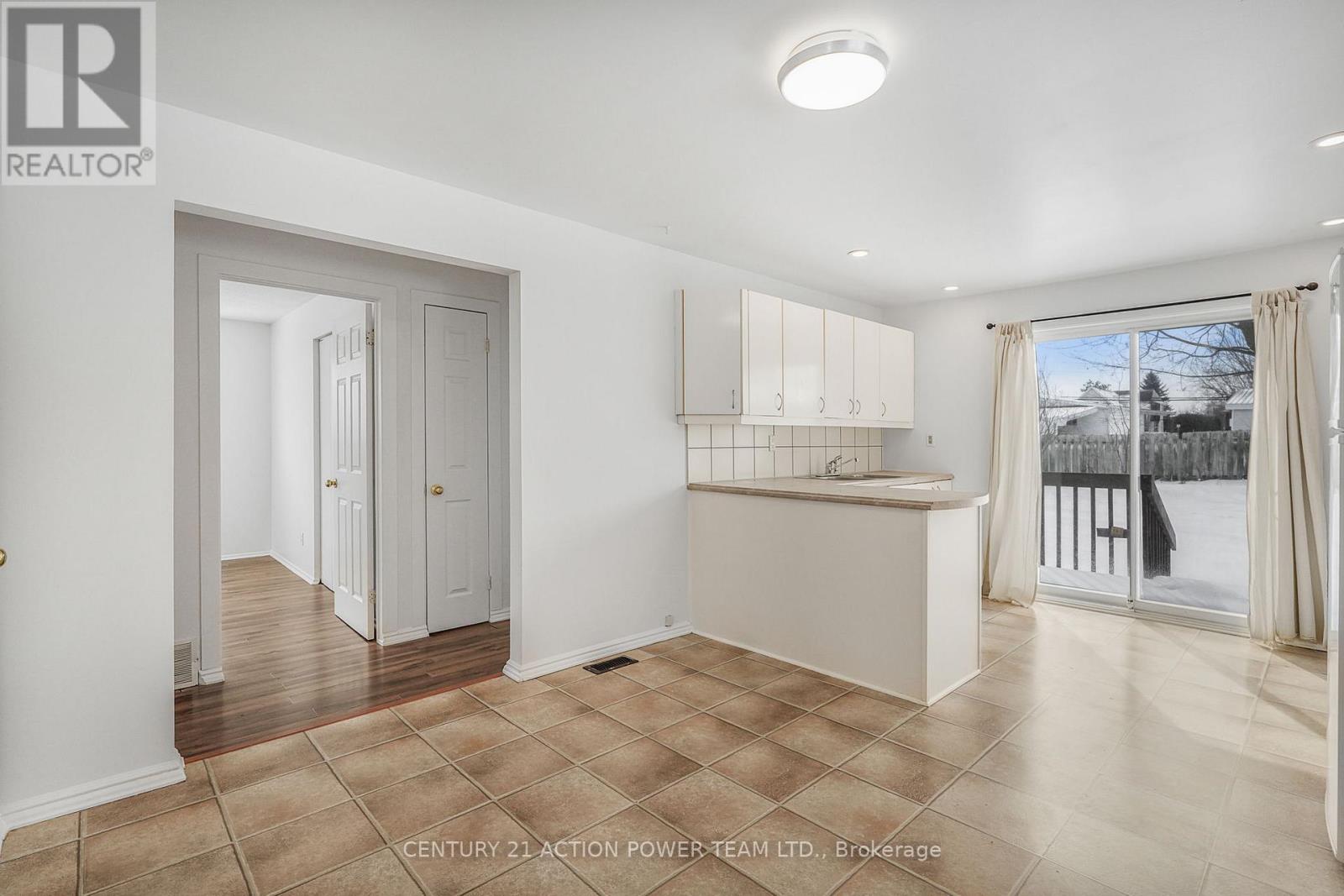 983 Chapman Street, Clarence-Rockland, Ontario  K4K 1E6 - Photo 15 - X12929174