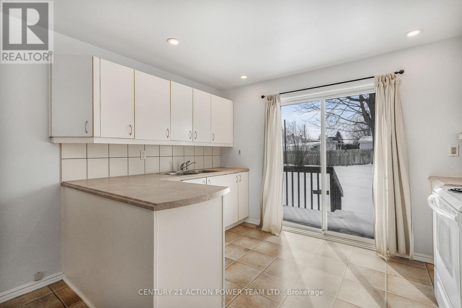 983 Chapman Street, Clarence-Rockland, Ontario  K4K 1E6 - Photo 16 - X12929174