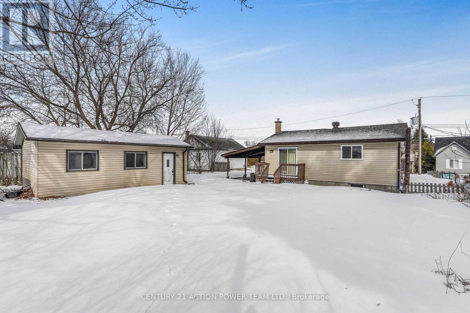 983 Chapman Street, Clarence-Rockland, Ontario  K4K 1E6 - Photo 2 - X12929174