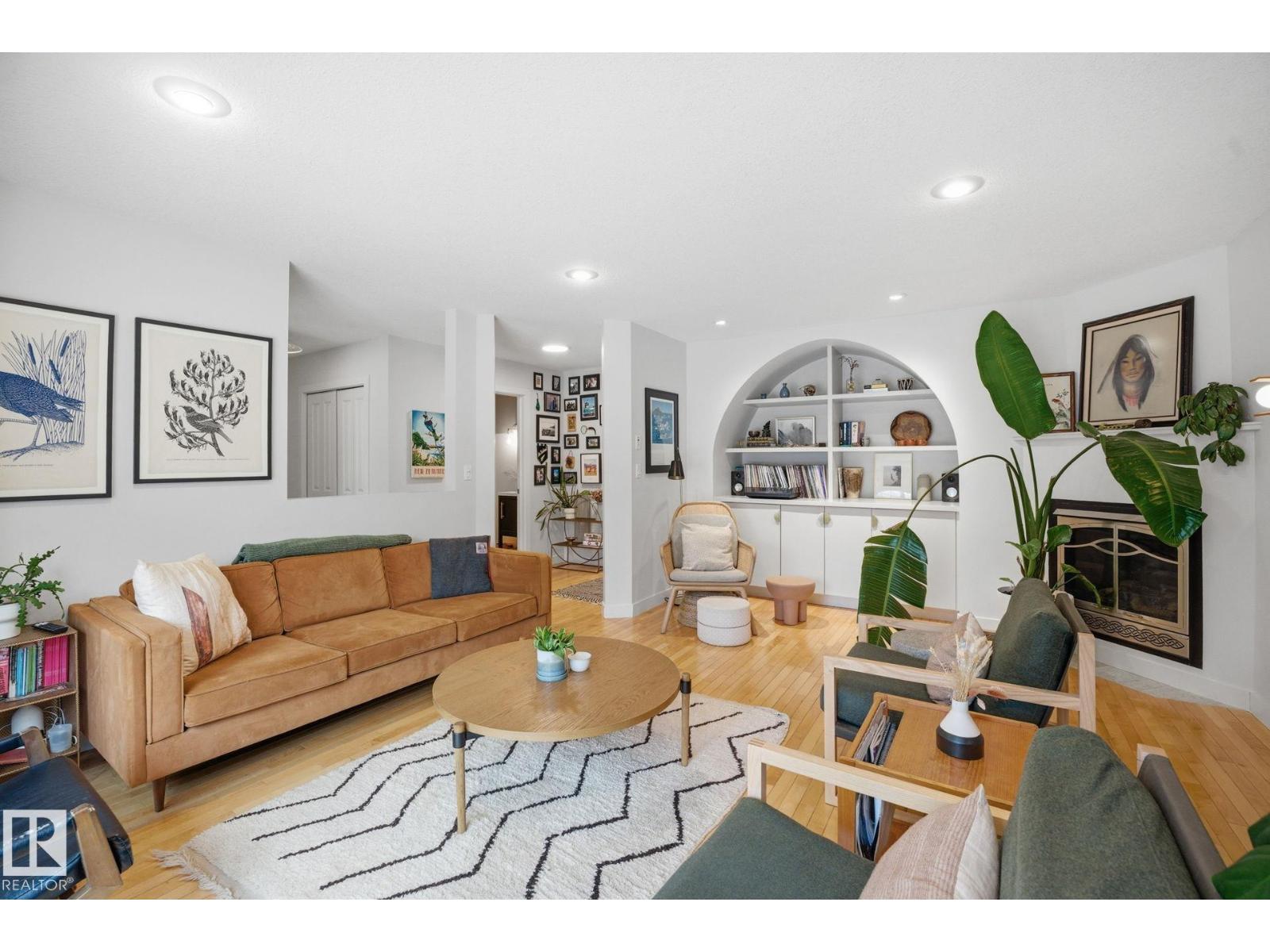 7235 112 St Nw, Edmonton, Alberta  T6G 1J4 - Photo 4 - E4479298