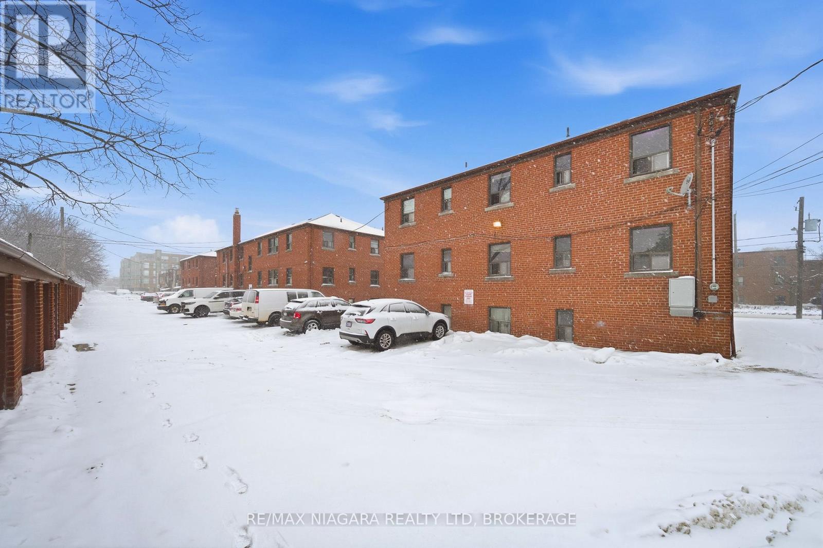 Unit B - 993 O'connor Drive, Toronto, Ontario  M4B 2T1 - Photo 12 - E12929188