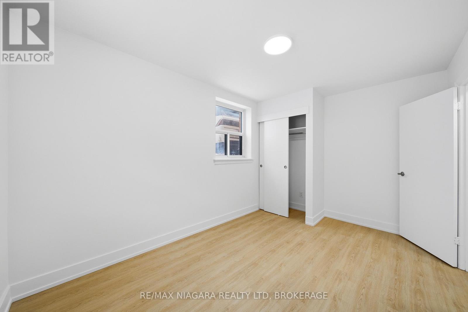 Unit B - 993 O'connor Drive, Toronto, Ontario  M4B 2T1 - Photo 9 - E12929188