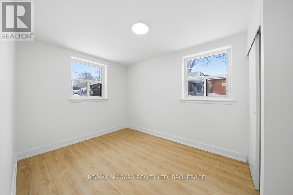 Unit A - 993 O'connor Drive, Toronto, Ontario  M4B 2T1 - Photo 7 - E12929196