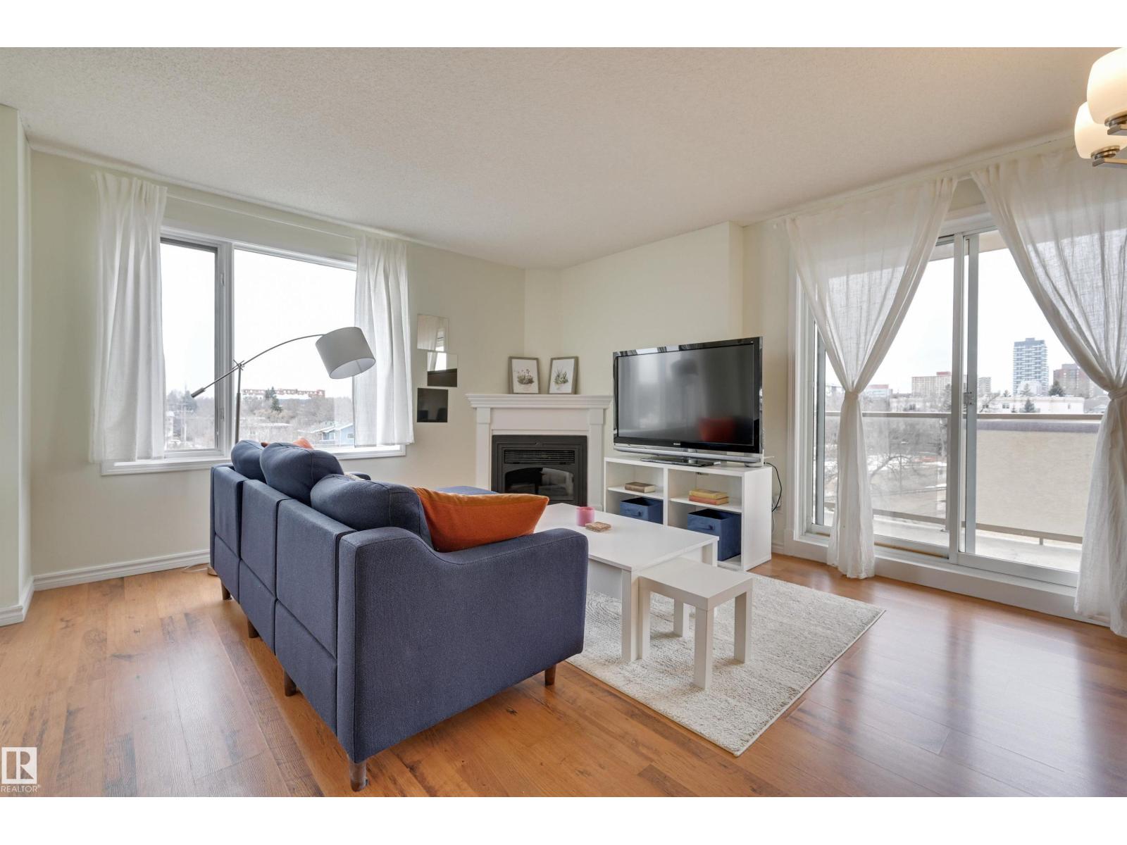 #501 10649 Saskatchewan Dr Nw, Edmonton, Alberta  T6E 6S8 - Photo 4 - E4479299