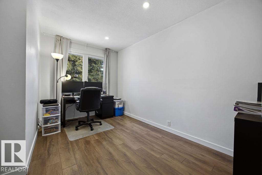 8816 25a Av Nw, Edmonton, Alberta  T6K 2W7 - Photo 23 - E4479294