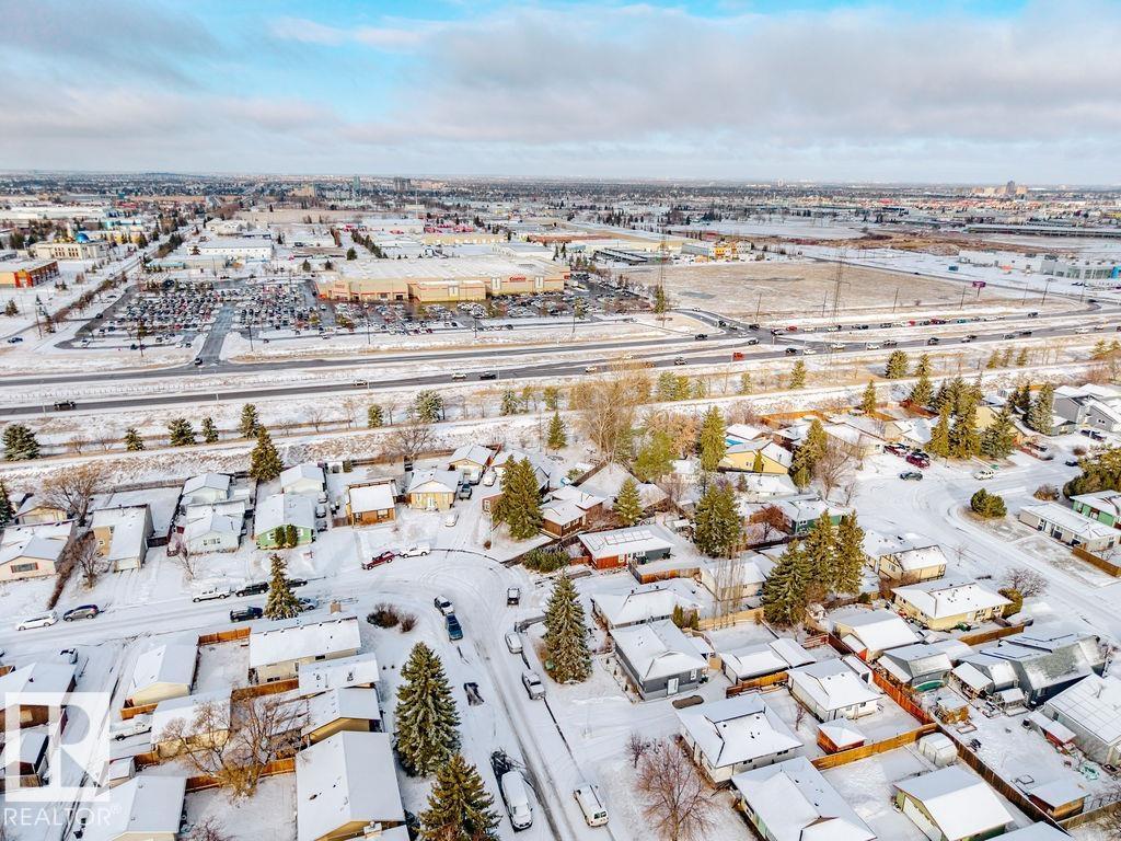 8816 25a Av Nw, Edmonton, Alberta  T6K 2W7 - Photo 50 - E4479294