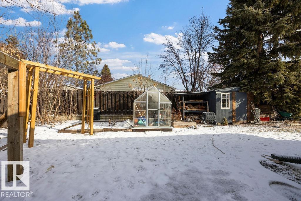 8816 25a Av Nw, Edmonton, Alberta  T6K 2W7 - Photo 43 - E4479294