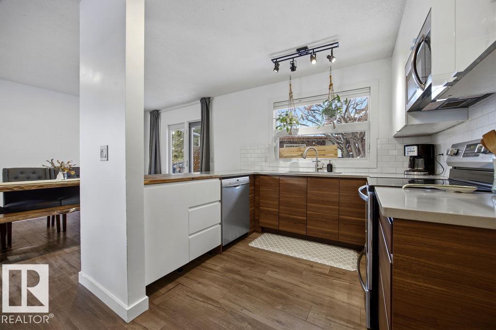 8816 25a Av Nw, Edmonton, Alberta  T6K 2W7 - Photo 15 - E4479294