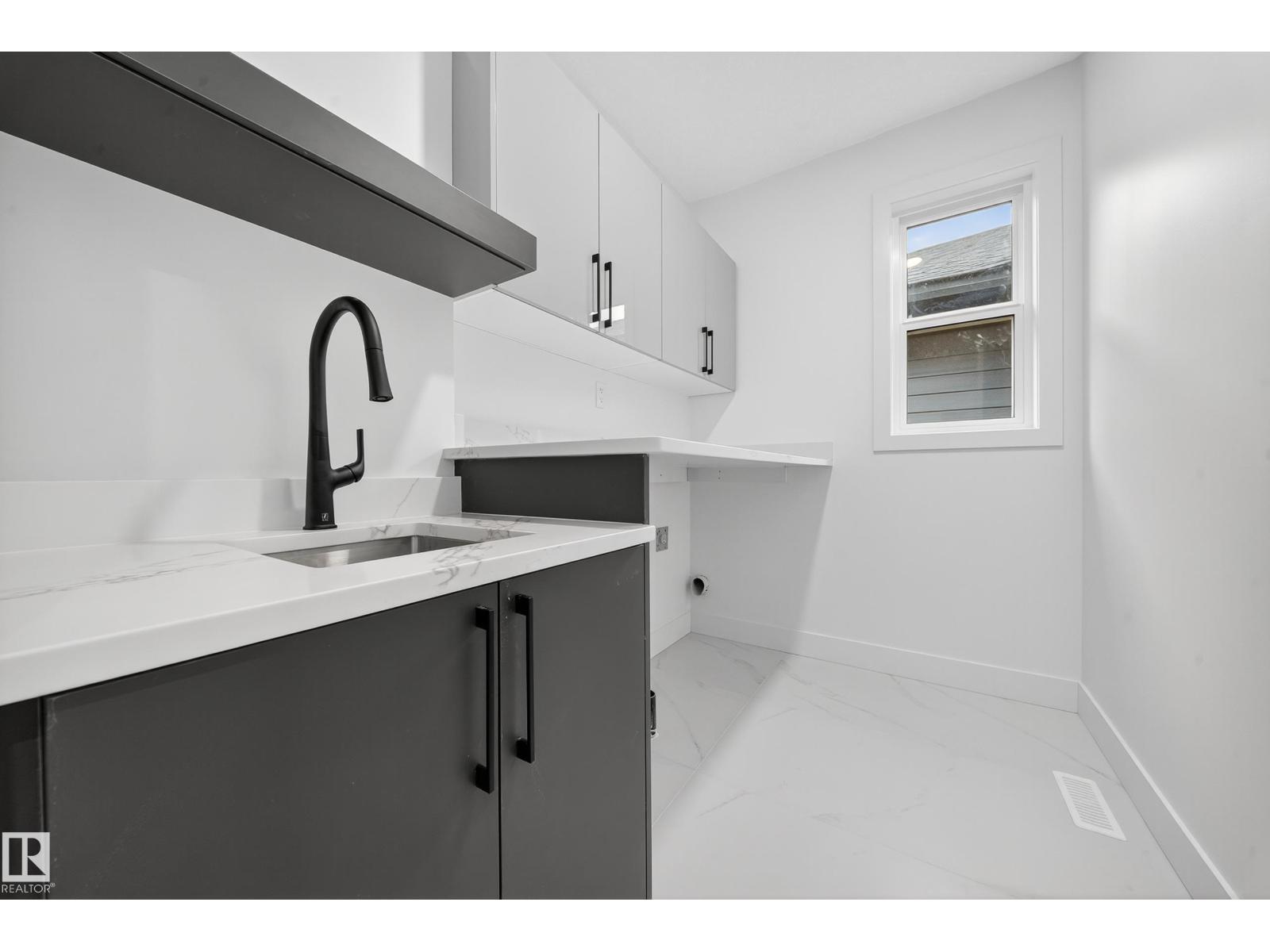 6117 Crawford Dr Sw, Edmonton, Alberta  T6W 4L7 - Photo 41 - E4479296