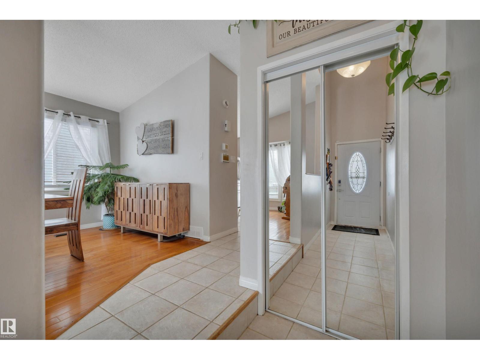 1003 49 St Nw, Edmonton, Alberta  T6L 4C8 - Photo 5 - E4479315