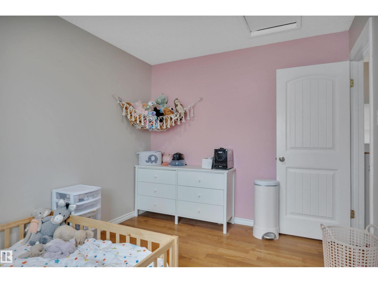 1003 49 St Nw, Edmonton, Alberta  T6L 4C8 - Photo 22 - E4479315