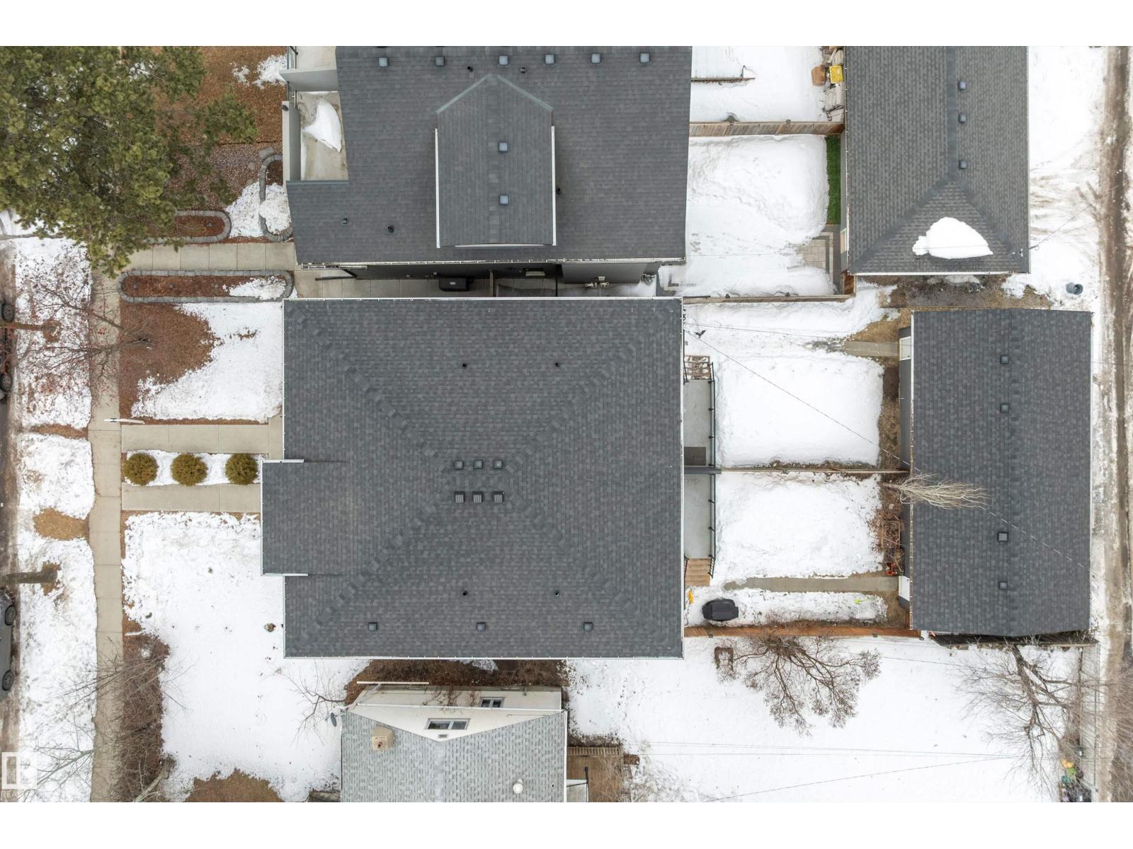 11308 75 Av Nw, Edmonton, Alberta  T6G 0H5 - Photo 2 - E4479320