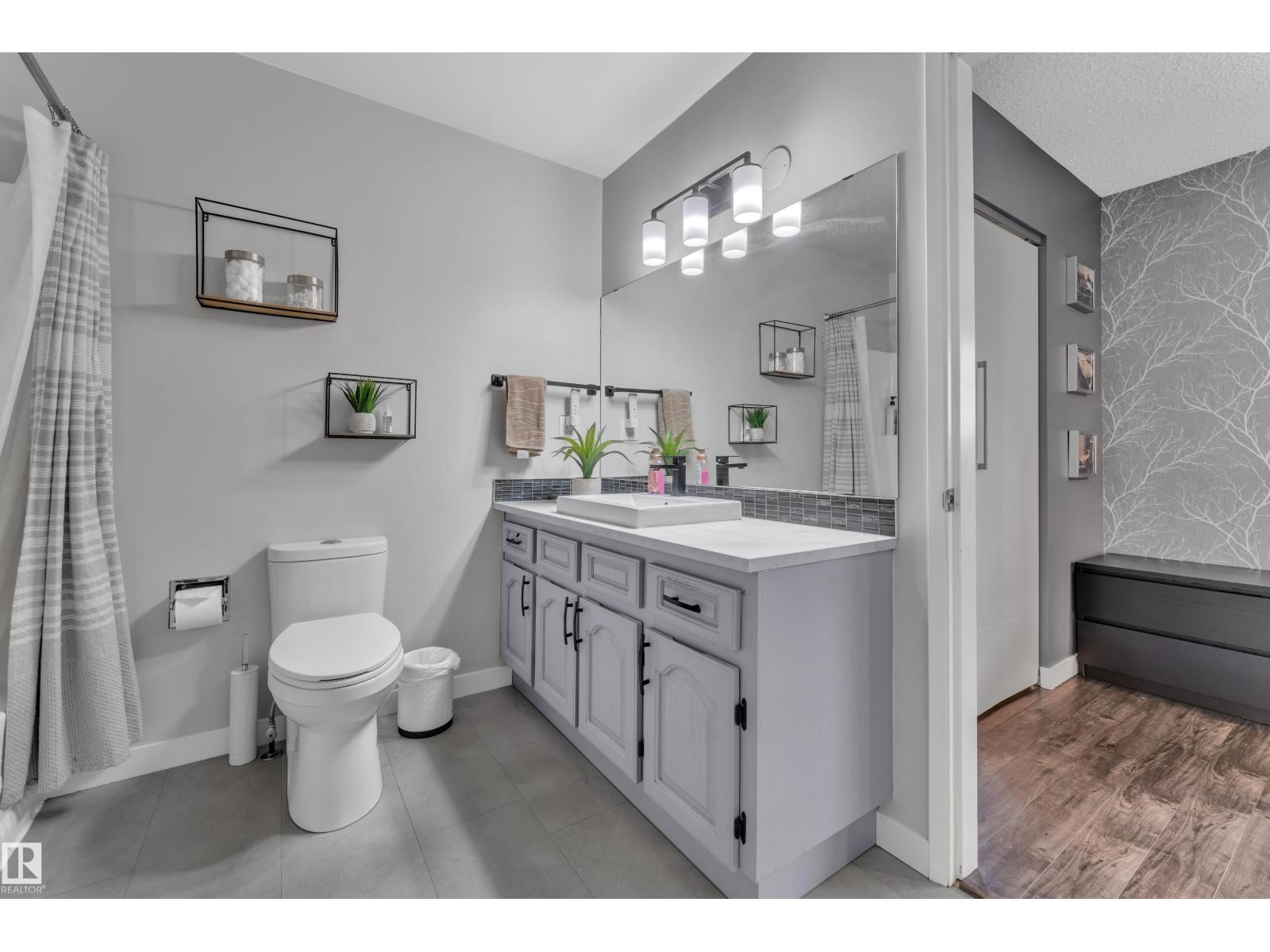 1009 Millbourne Road East Nw Nw, Edmonton, Alberta  T6K 0T2 - Photo 15 - E4479314