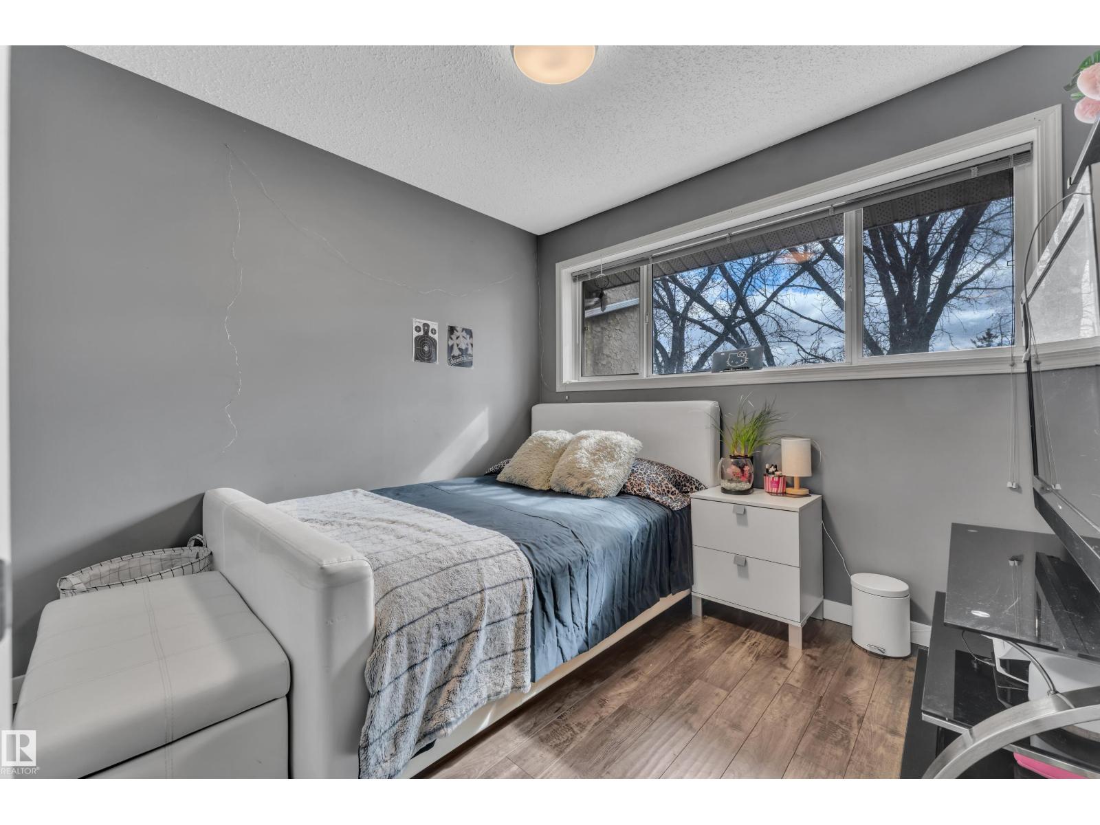 1009 Millbourne Road East Nw Nw, Edmonton, Alberta  T6K 0T2 - Photo 13 - E4479314