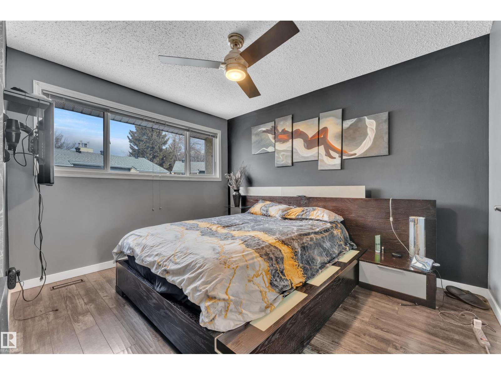 1009 Millbourne Road East Nw Nw, Edmonton, Alberta  T6K 0T2 - Photo 18 - E4479314