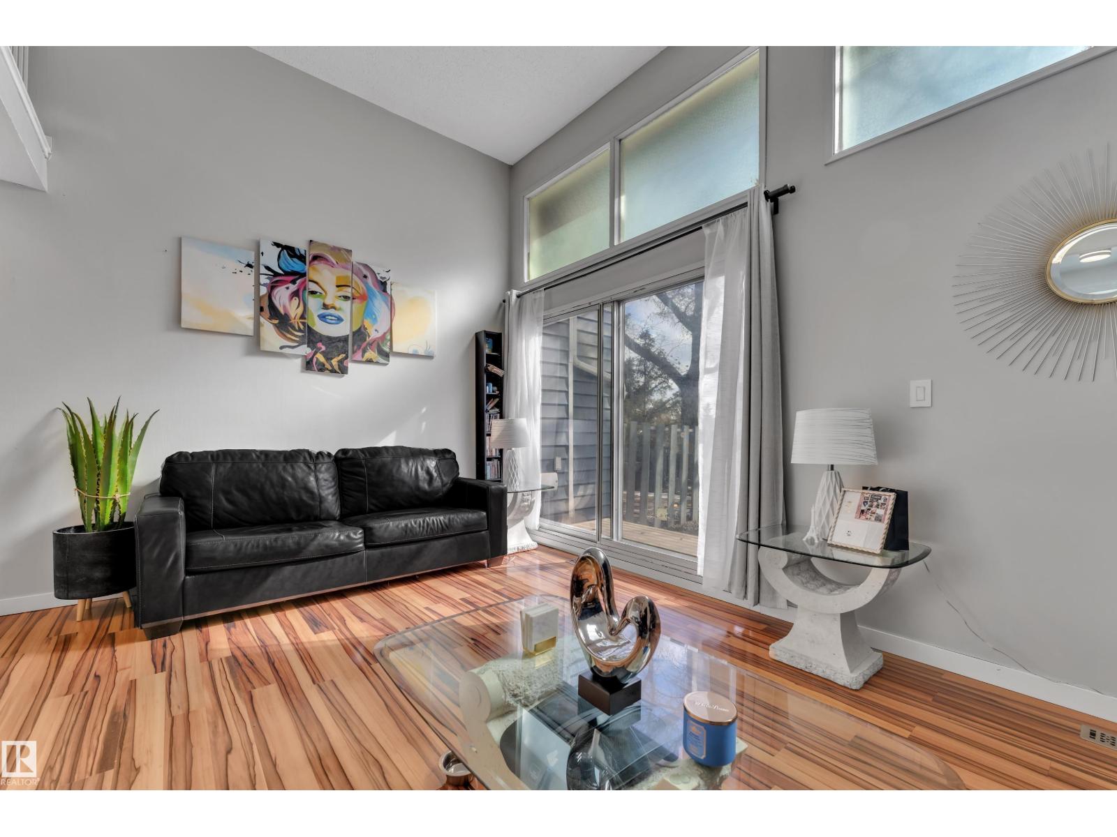 1009 Millbourne Road East Nw Nw, Edmonton, Alberta  T6K 0T2 - Photo 4 - E4479314