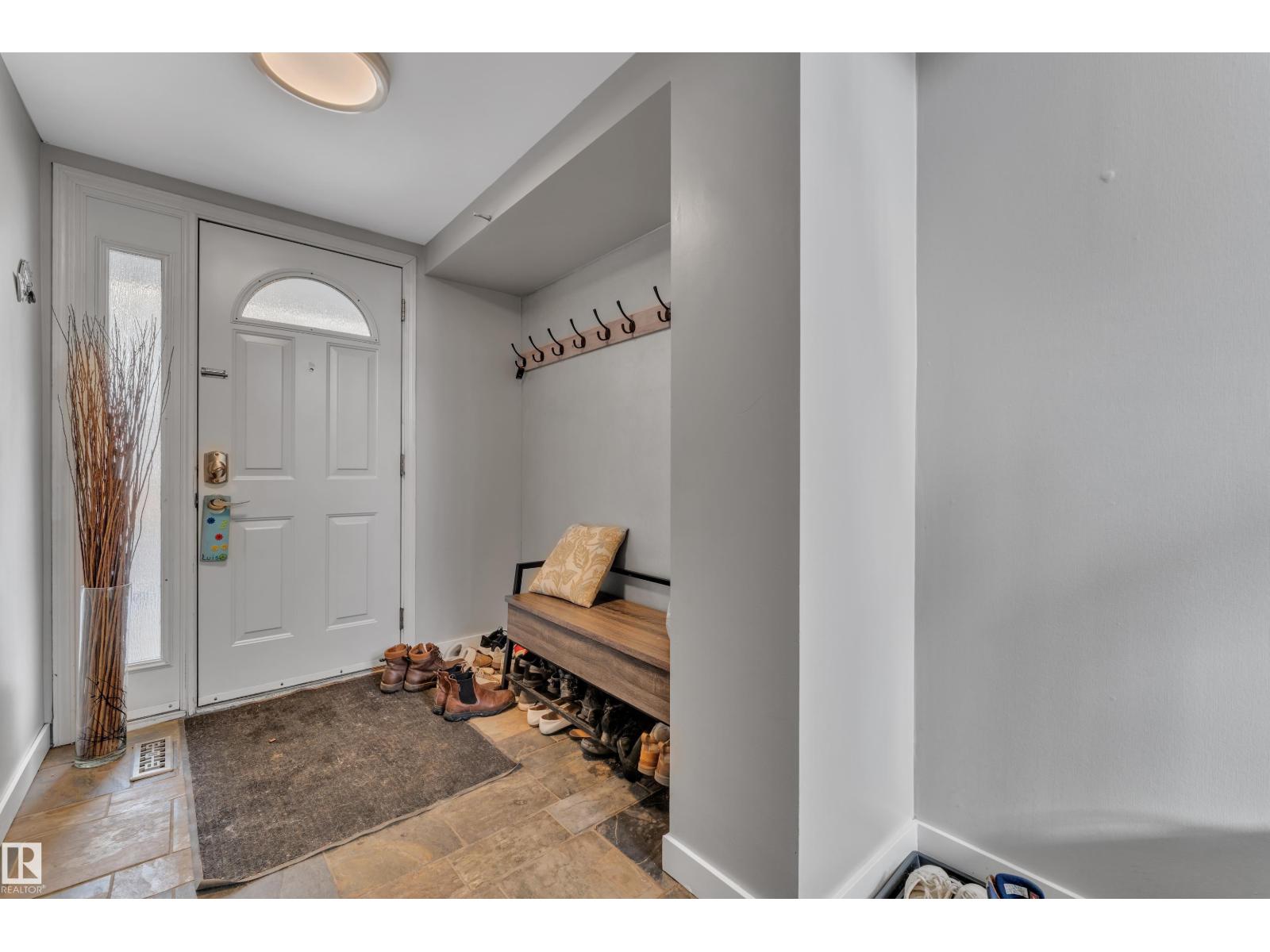 1009 Millbourne Road East Nw Nw, Edmonton, Alberta  T6K 0T2 - Photo 7 - E4479314