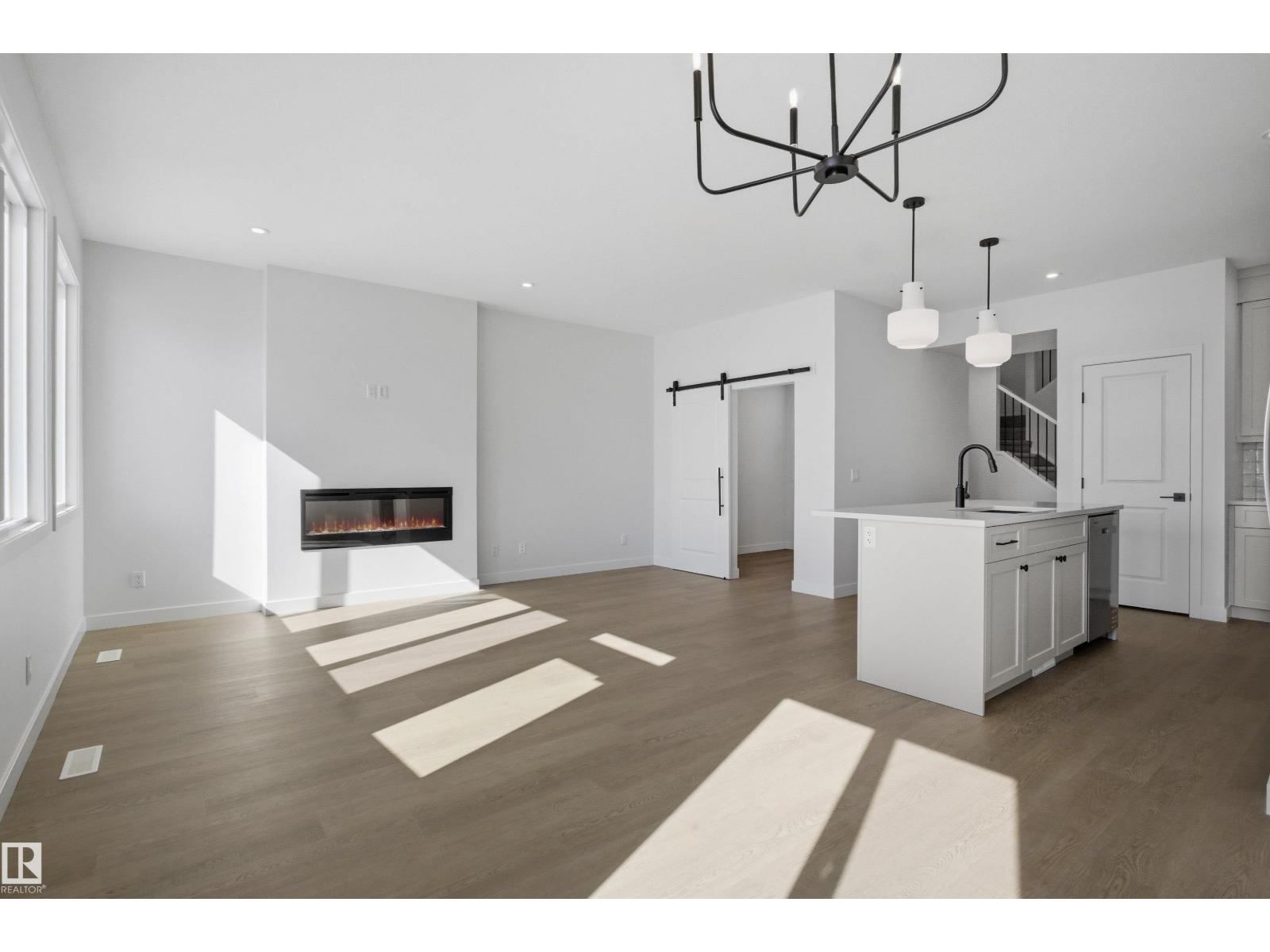 1126 Cristall Cr Sw, Edmonton, Alberta  T6W 5S9 - Photo 11 - E4479313