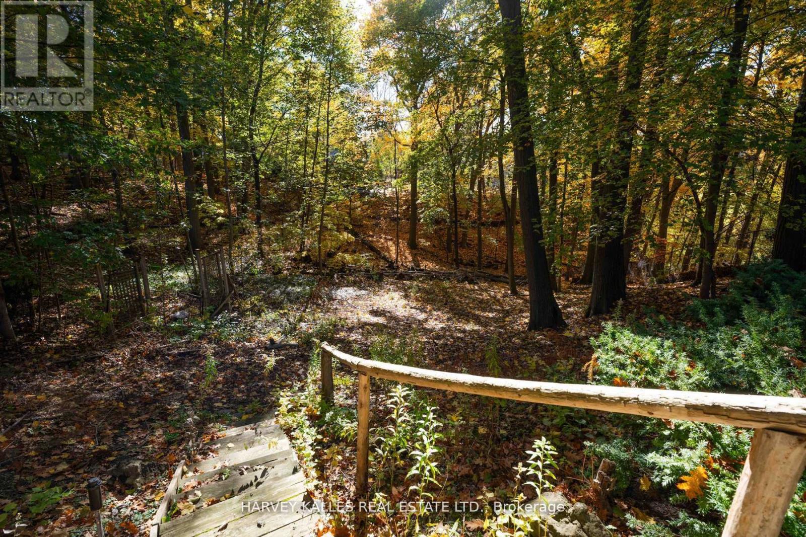 7 Ridgewood Road, Toronto (Forest Hill South), Ontario  M5P 1T4 - Photo 28 - C12929074