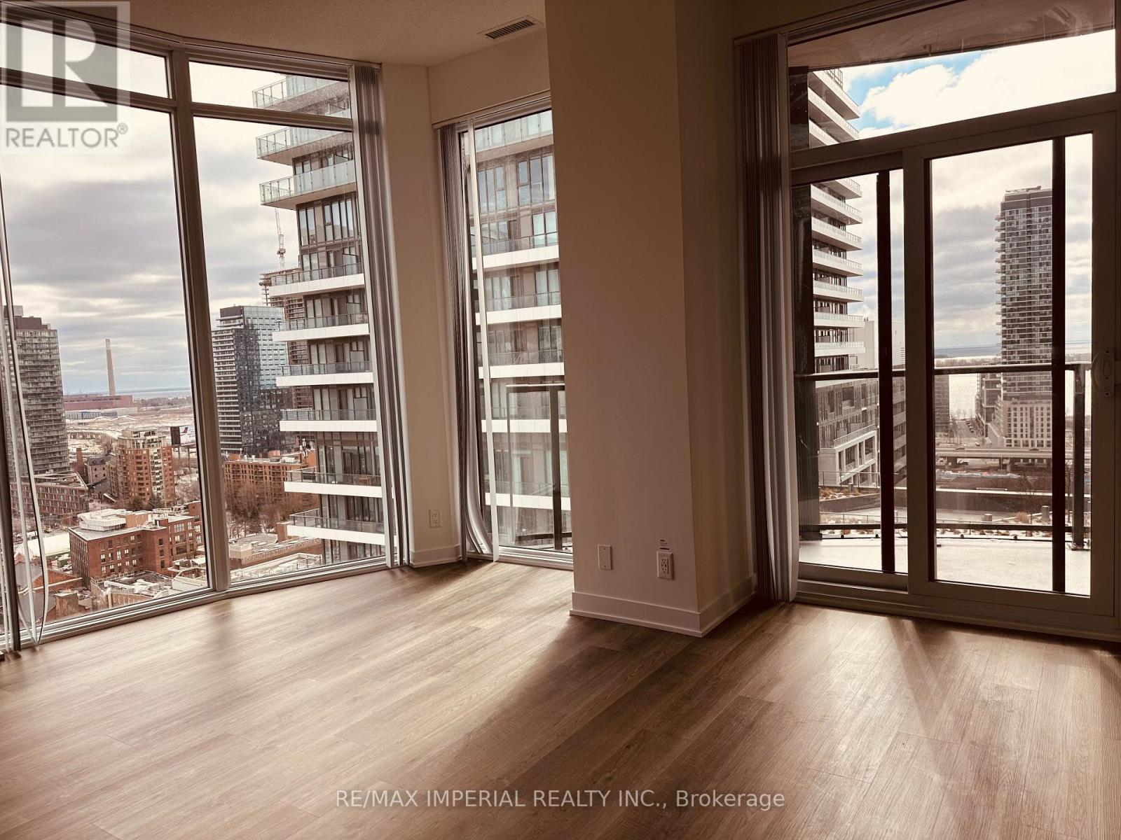 2506 - 180 FRONT STREET E, Toronto, Ontario