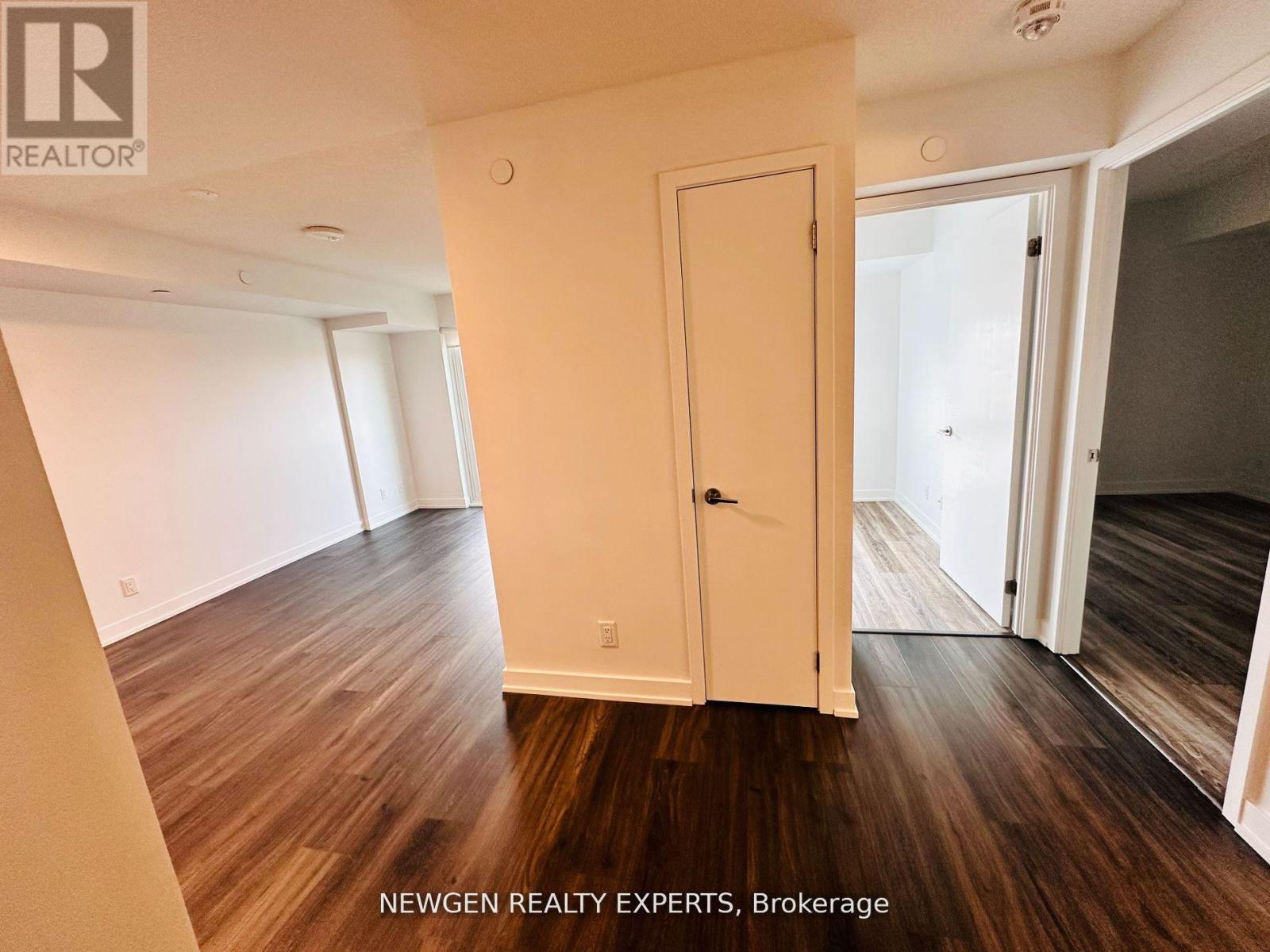 518 - 38 MONTE KWINTER COURT, Toronto, Ontario