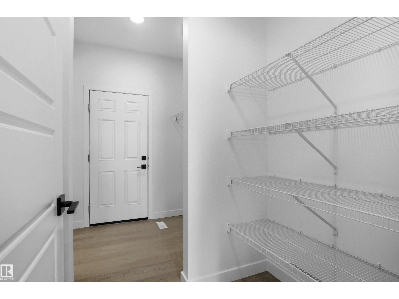 3924 Chrustawka Pl Sw, Edmonton, Alberta  T6W 5K6 - Photo 8 - E4479311