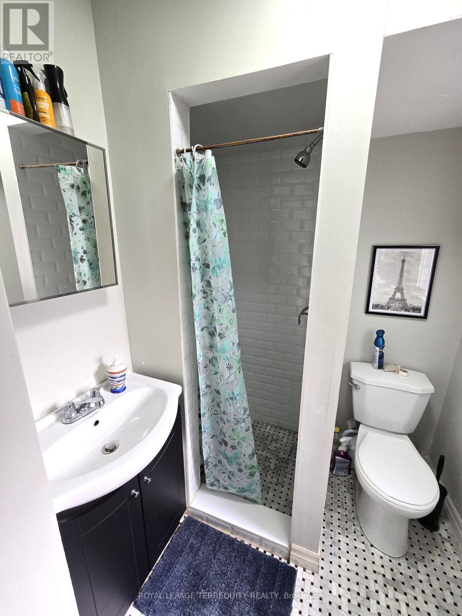 #2 - 1037 Bathurst Street, Toronto (Annex), Ontario  M5R 3G8 - Photo 8 - C12929126