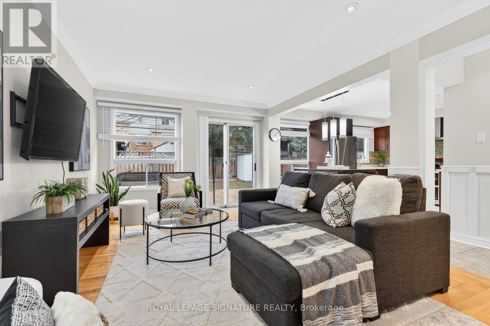 118 Bassett Boulevard, Whitby, Ontario  L1N 8X5 - Photo 12 - E12929108