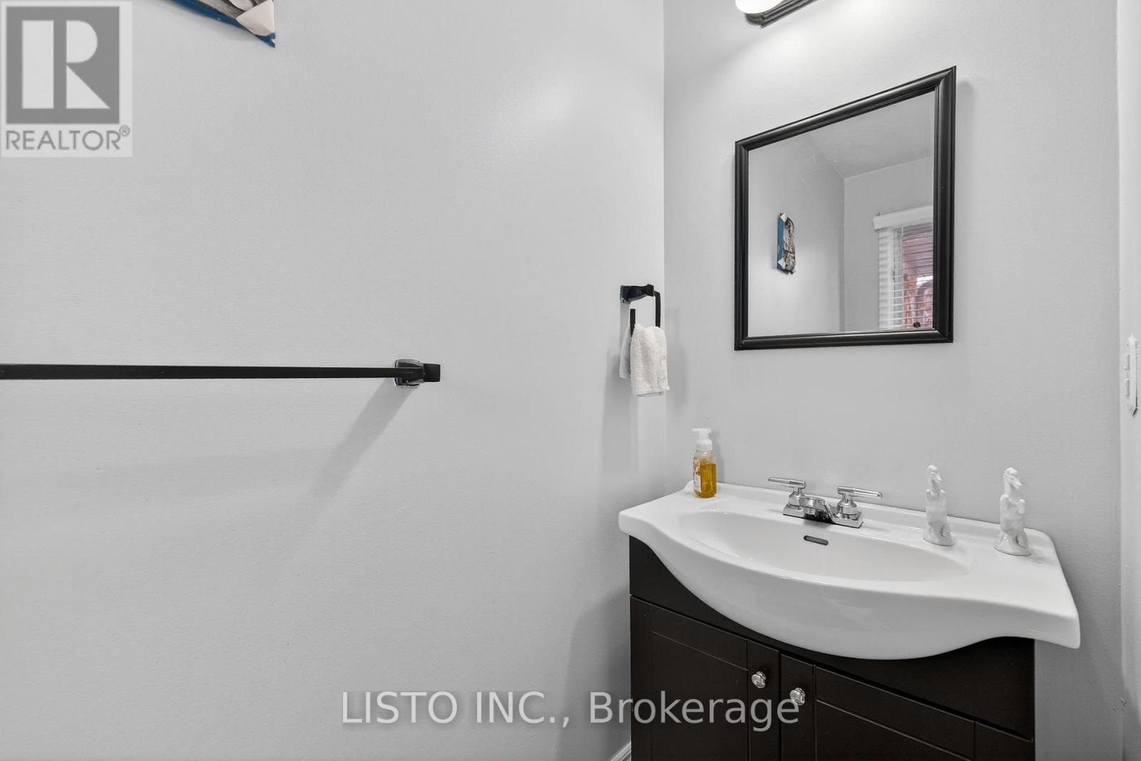 106 Timber Mill Avenue N, Whitby (Williamsburg), Ontario  L1R 2H4 - Photo 12 - E12929124