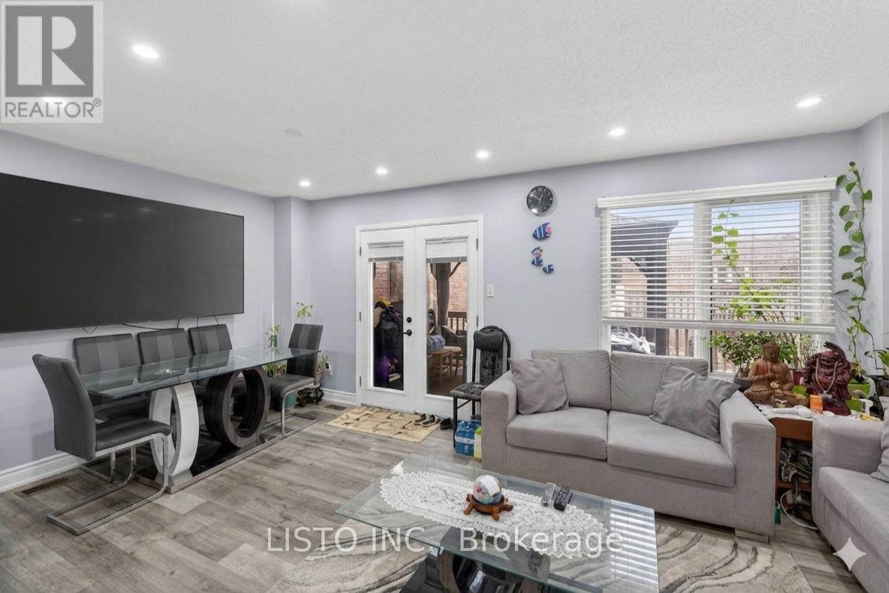 106 Timber Mill Avenue N, Whitby (Williamsburg), Ontario  L1R 2H4 - Photo 6 - E12929124