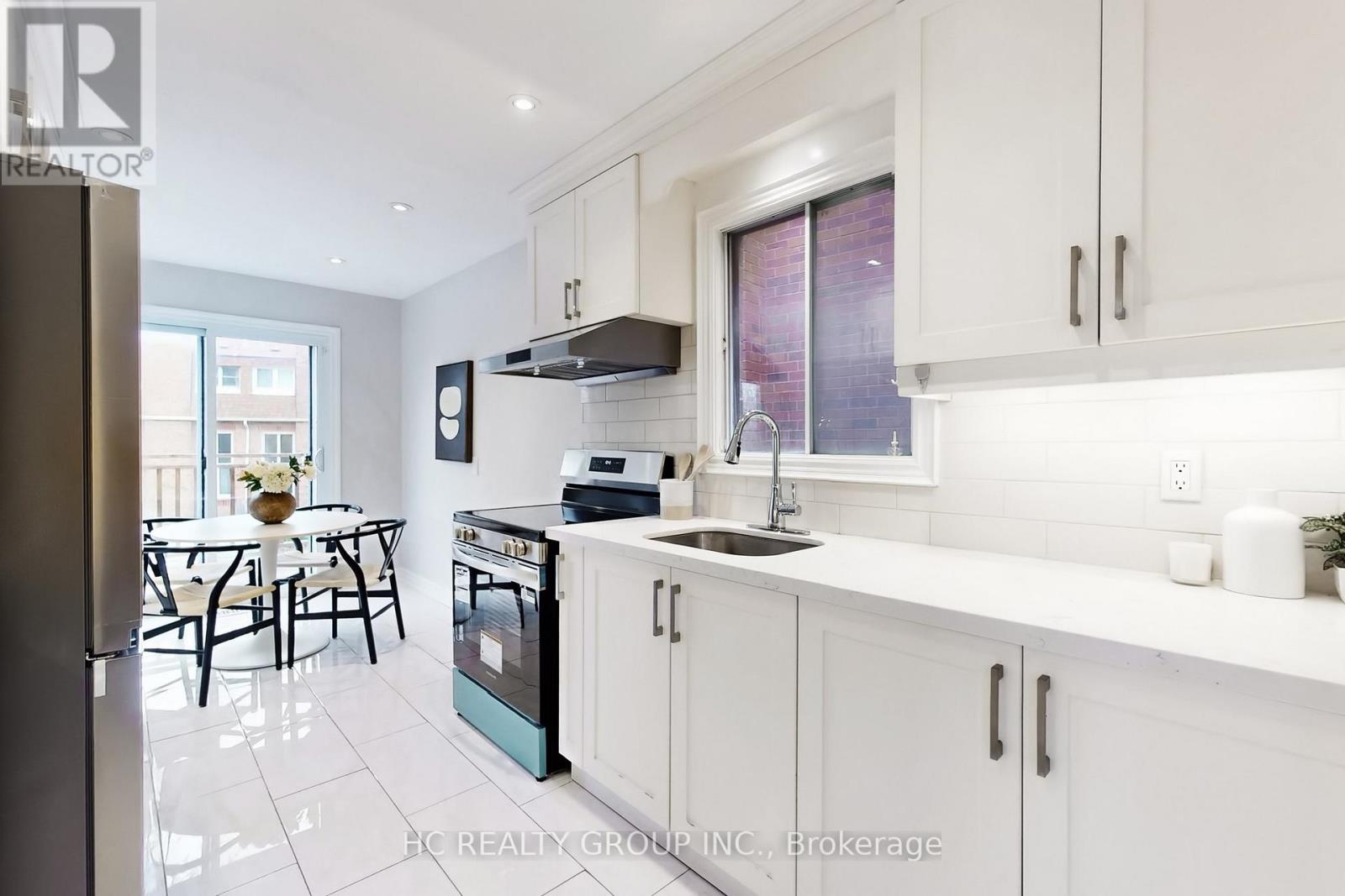 45 Cardwell Avenue, Toronto, Ontario  M1S 4Y4 - Photo 16 - E12929162