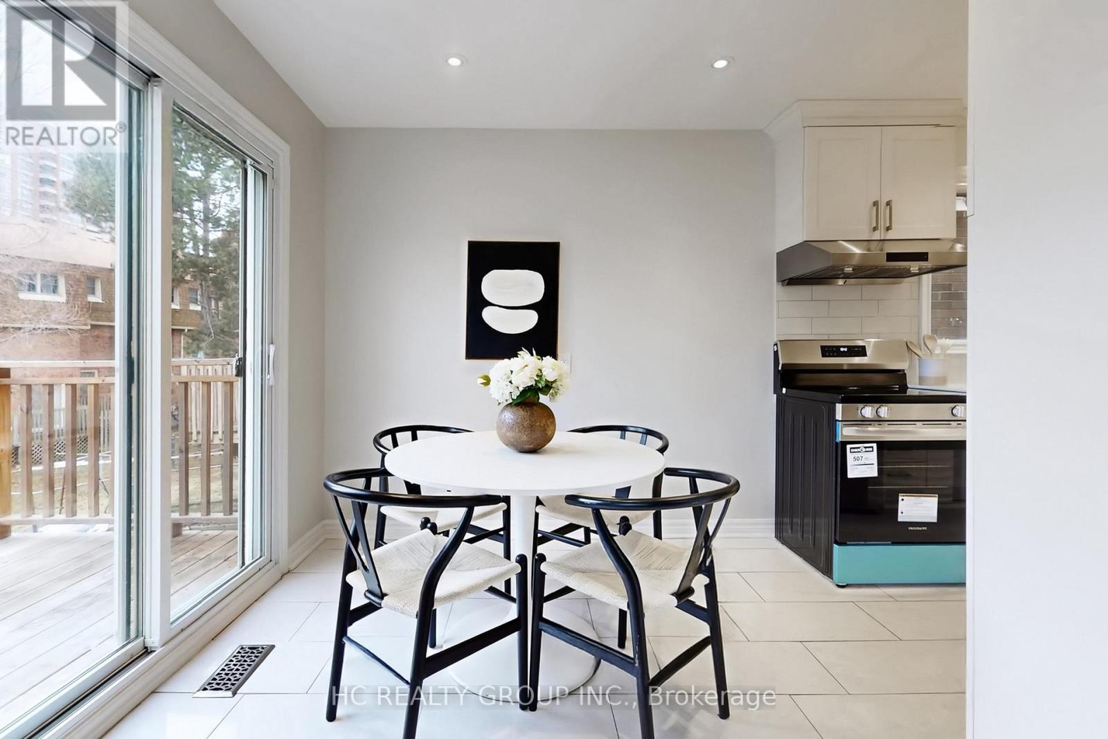 45 Cardwell Avenue, Toronto, Ontario  M1S 4Y4 - Photo 21 - E12929162