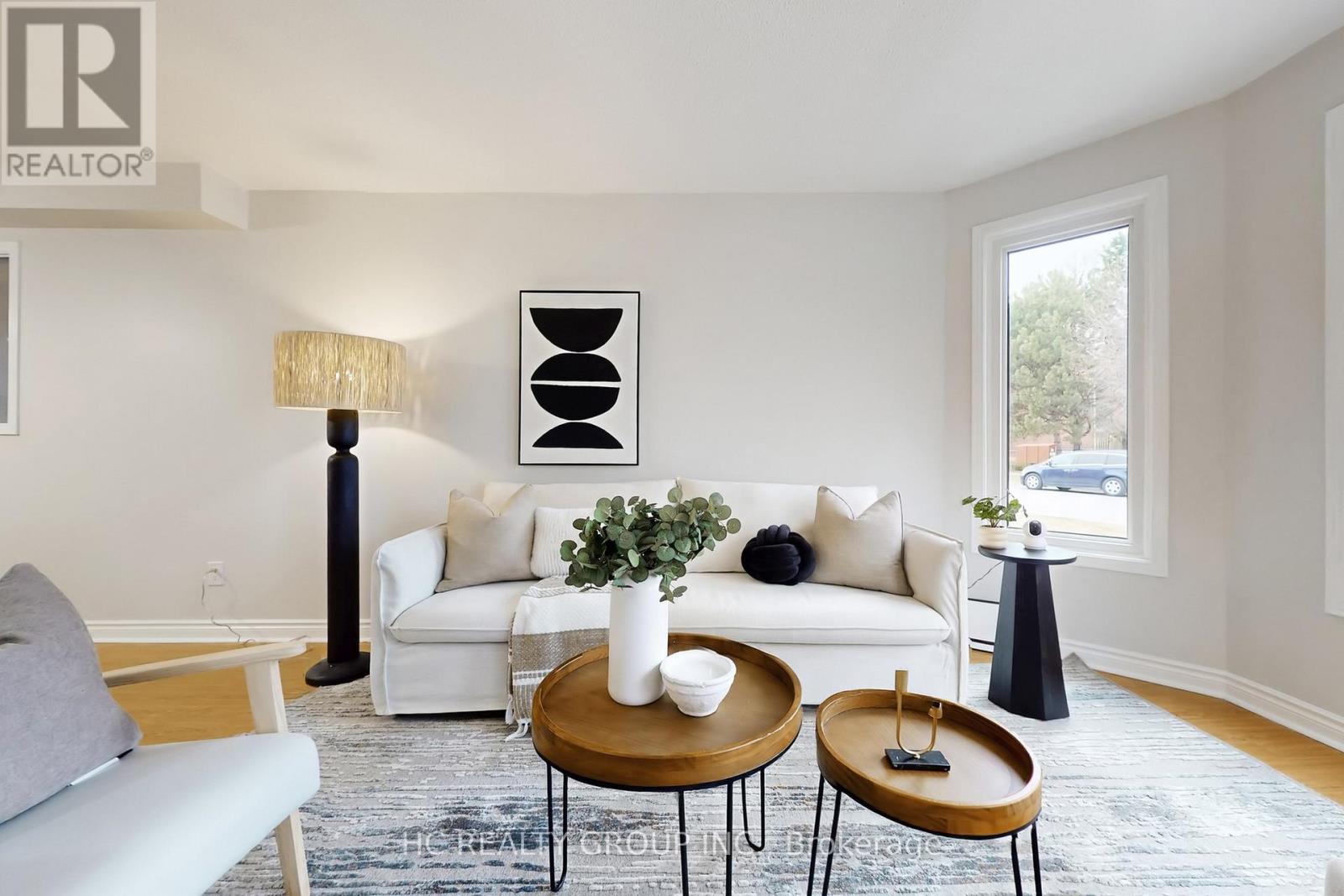 45 Cardwell Avenue, Toronto, Ontario  M1S 4Y4 - Photo 6 - E12929162