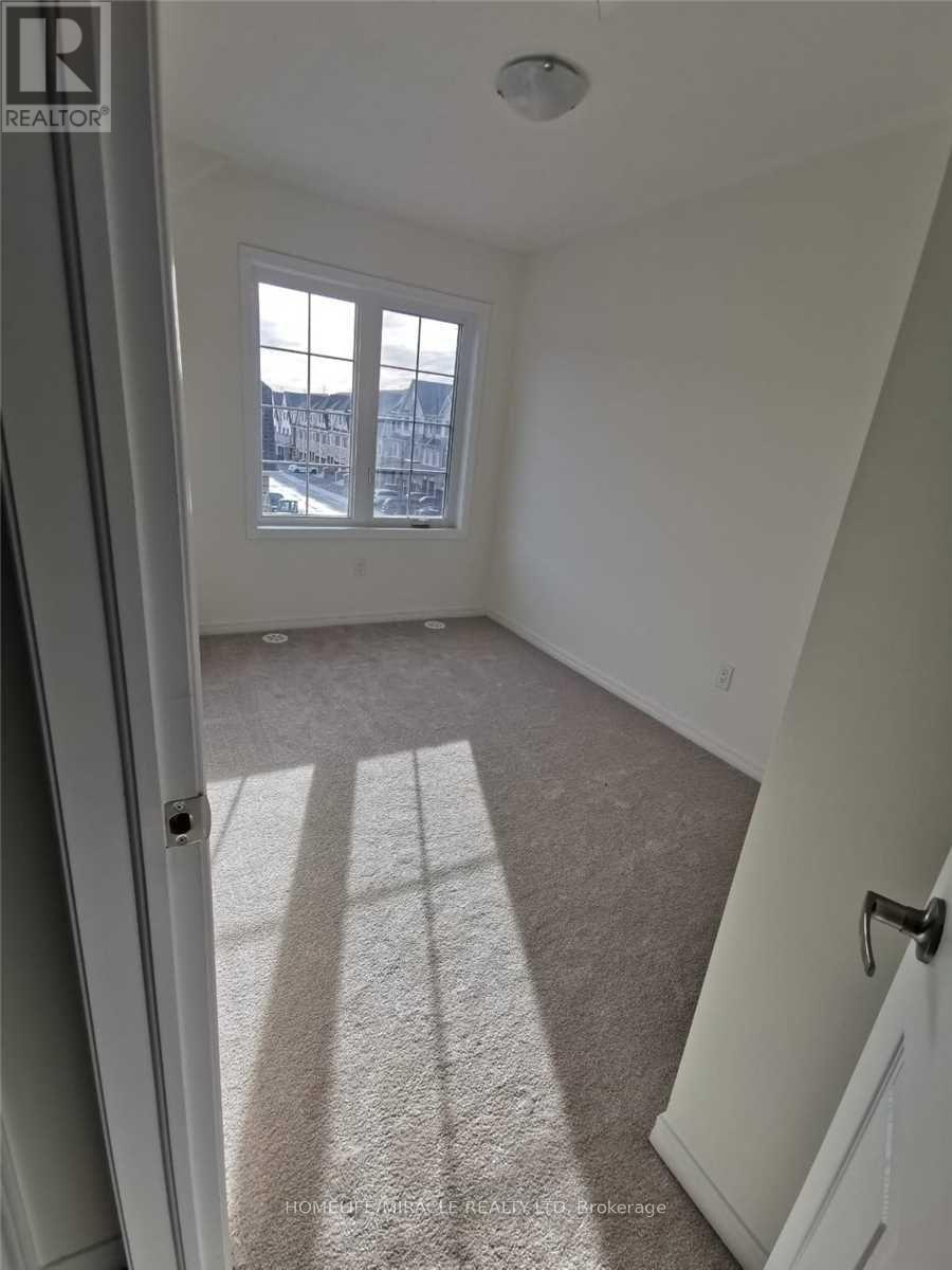 2565 Mojave Path, Oshawa, Ontario  L1L 0P9 - Photo 11 - E12929210