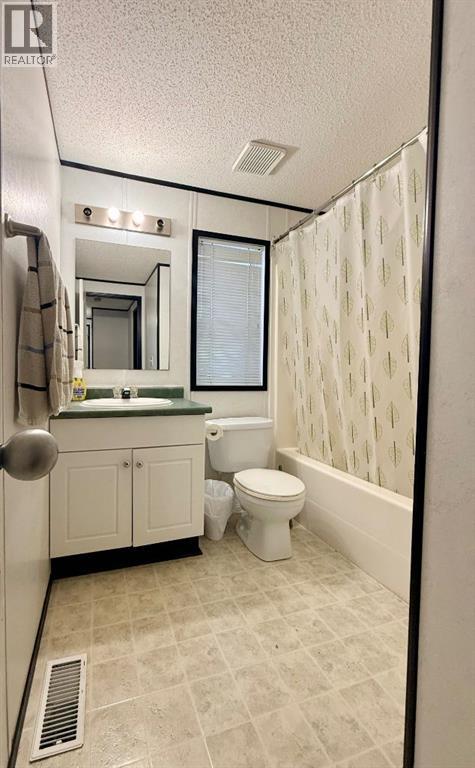 10406 Homestead Way, La Crete, Alberta  T0H 2H0 - Photo 21 - A2293997