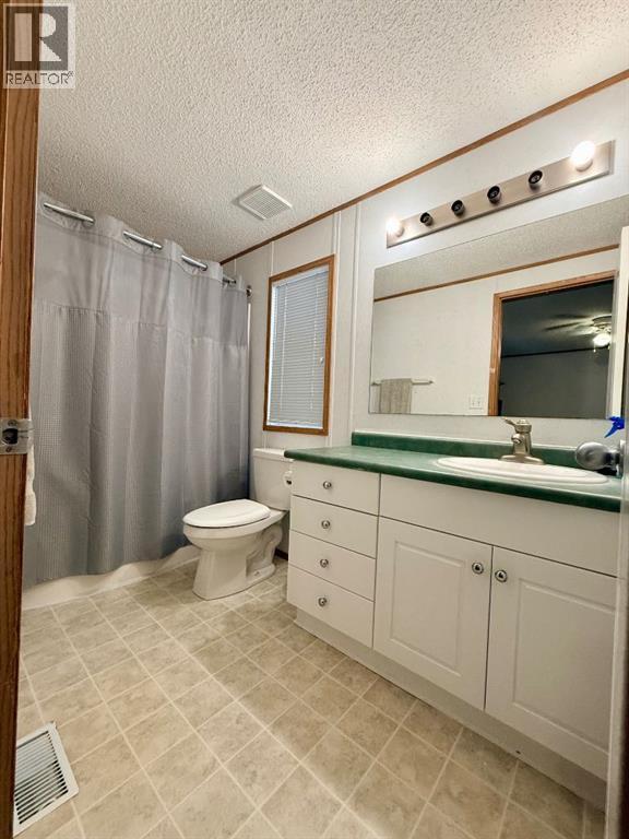 10406 Homestead Way, La Crete, Alberta  T0H 2H0 - Photo 25 - A2293997