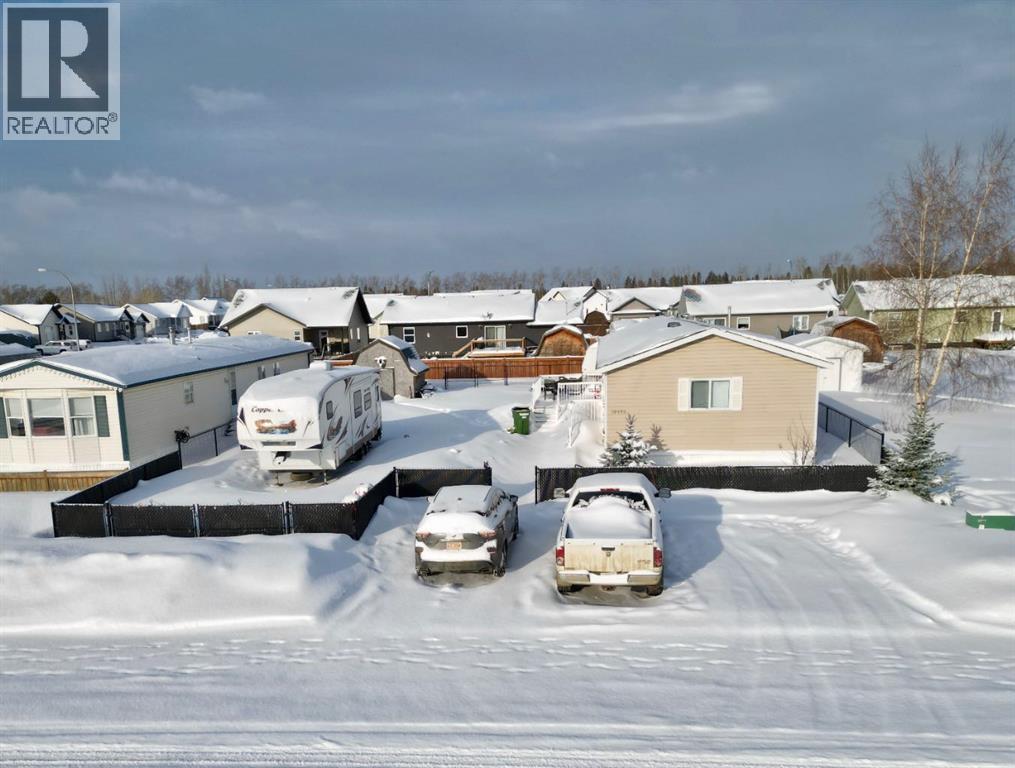 10406 Homestead Way, La Crete, Alberta  T0H 2H0 - Photo 2 - A2293997