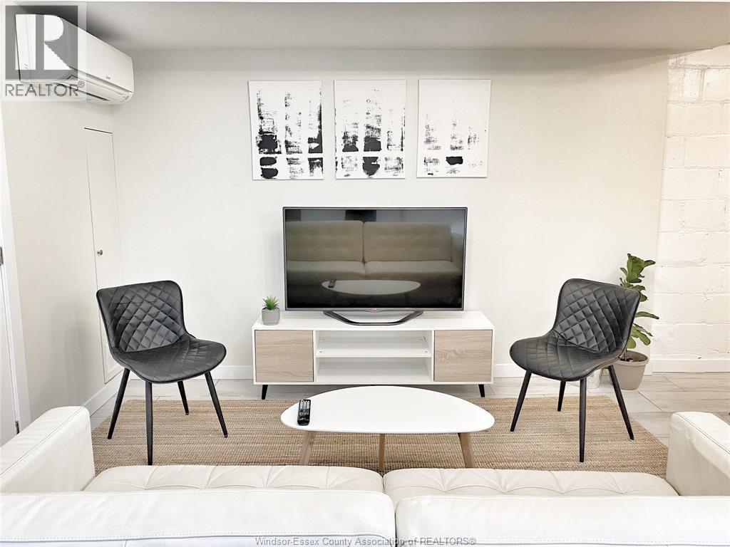 417-425 Karl Place, Windsor, Ontario N9A 5W2 - Photo 32 - 26006388