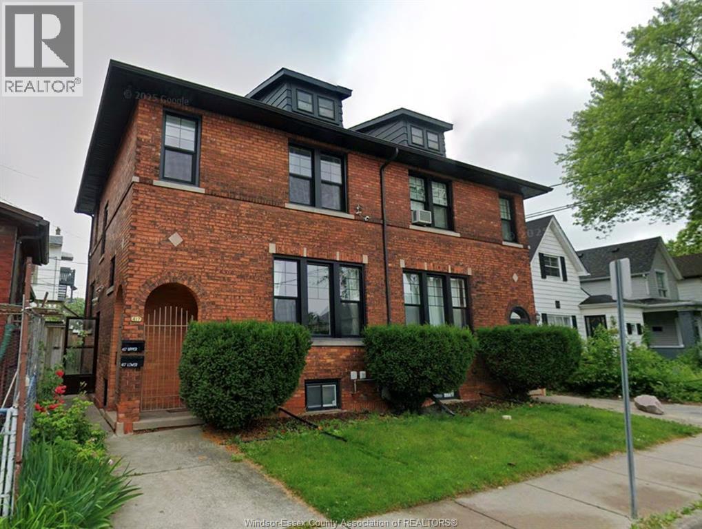 417-425 Karl Place, Windsor, Ontario N9A 5W2 - Photo 2 - 26006388
