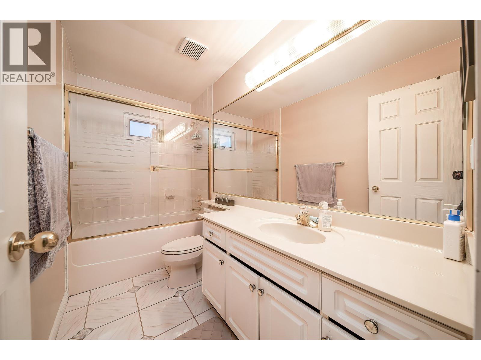 12580 Harrison Avenue, Richmond, British Columbia  V6V 2R9 - Photo 30 - R3054357