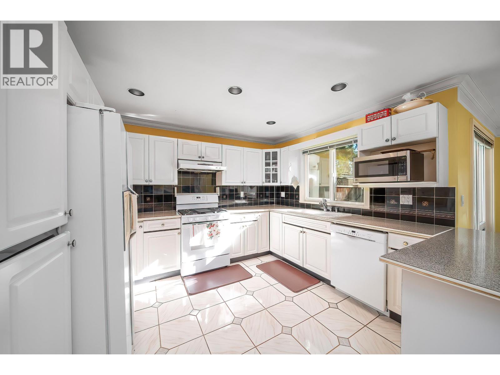 12580 Harrison Avenue, Richmond, British Columbia  V6V 2R9 - Photo 37 - R3054357