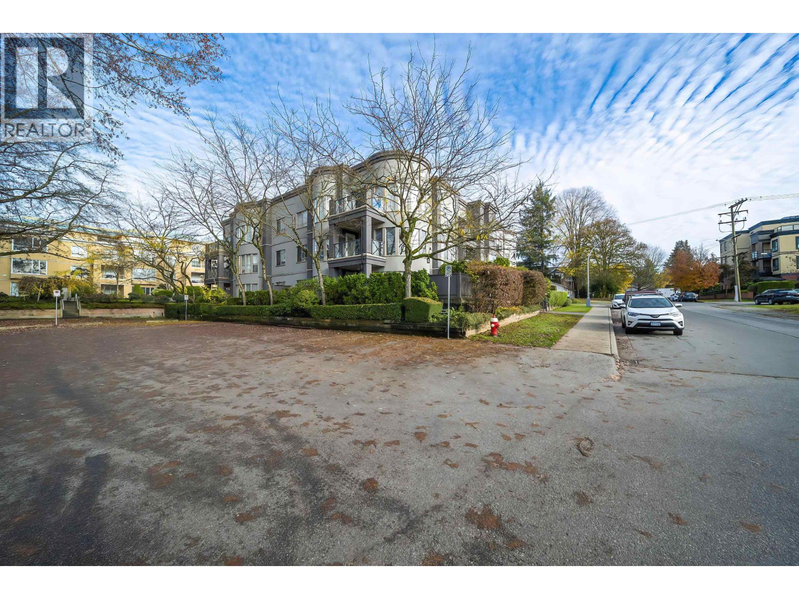 201 2345 Central Avenue, Port Coquitlam, British Columbia  V3C 1V9 - Photo 2 - R3068086