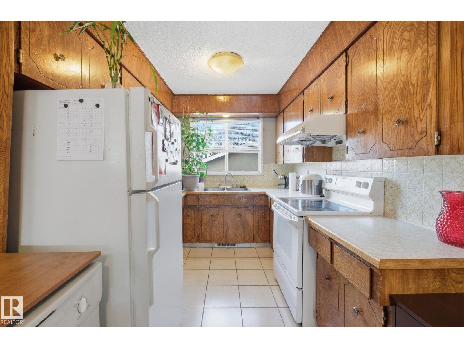 11915 92 St Nw, Edmonton, Alberta  T5G 1A7 - Photo 11 - E4478977