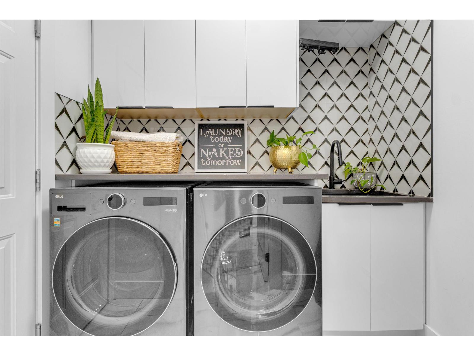 8379 152a Street, Surrey, British Columbia  V3S 8M8 - Photo 16 - R3103253