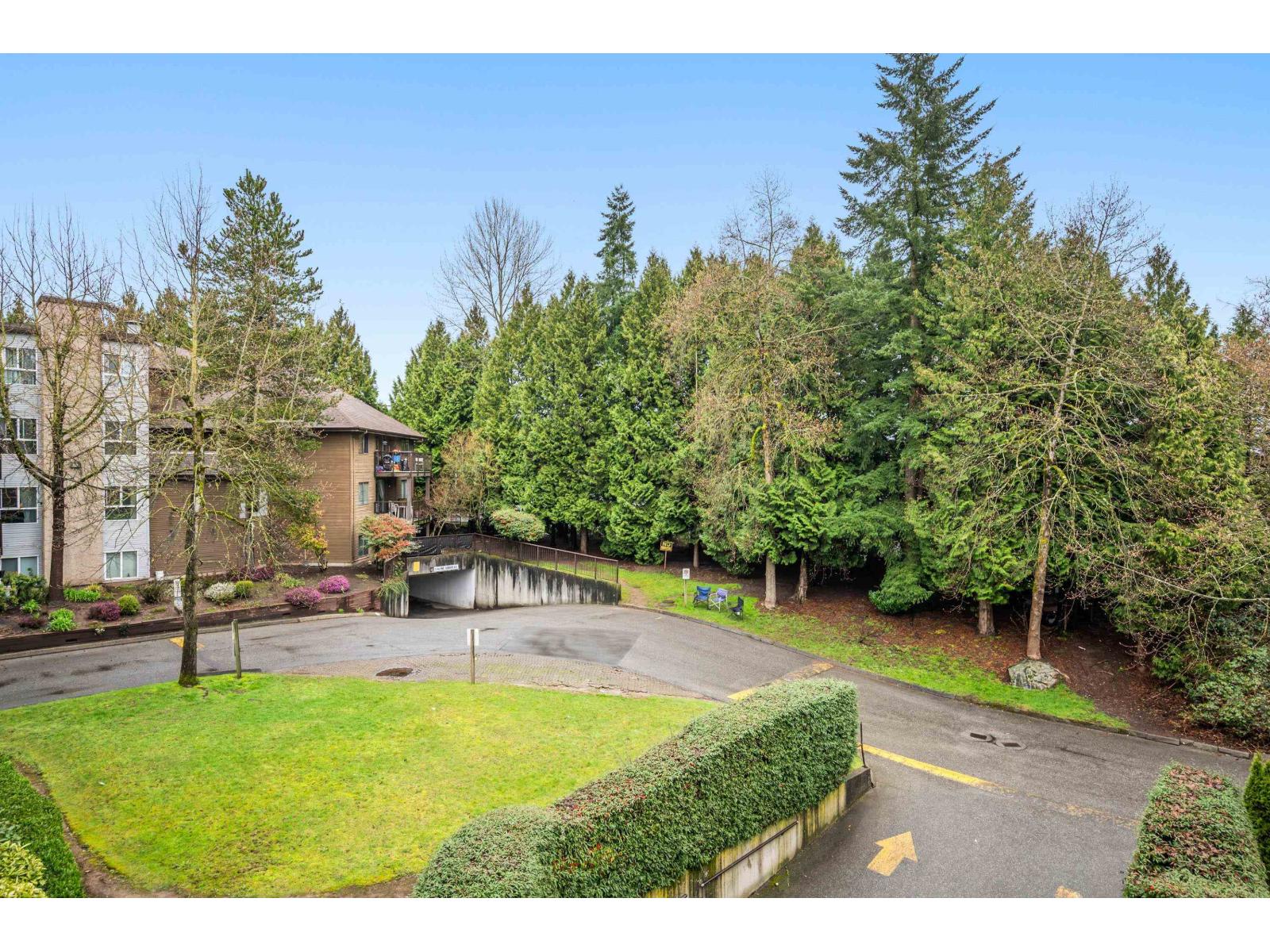 302 10662 151a Street, Surrey, British Columbia  V3R 8T3 - Photo 13 - R3103490