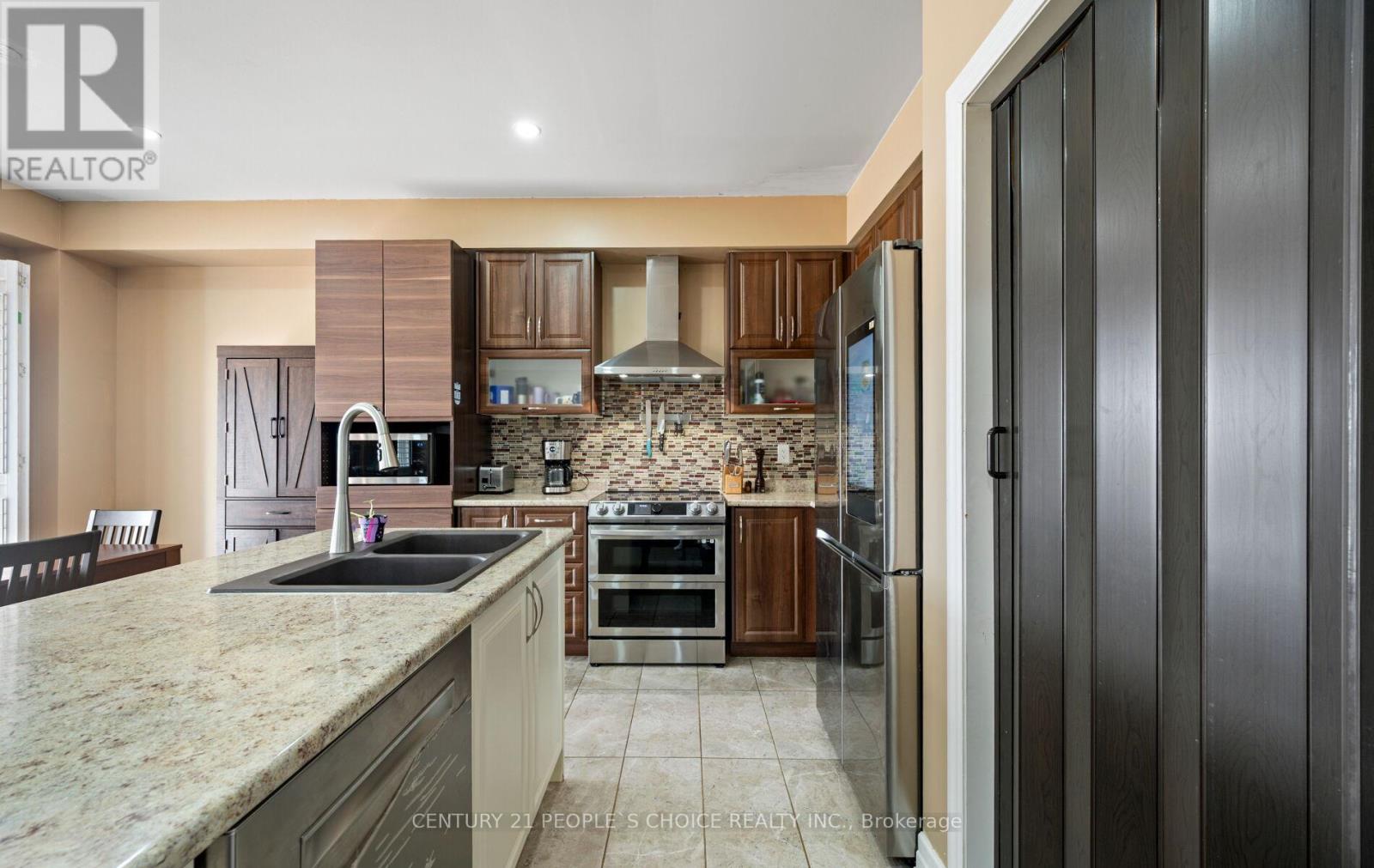 17 Wagner Crescent, Essa, Ontario  L3W 0P4 - Photo 20 - N12929152