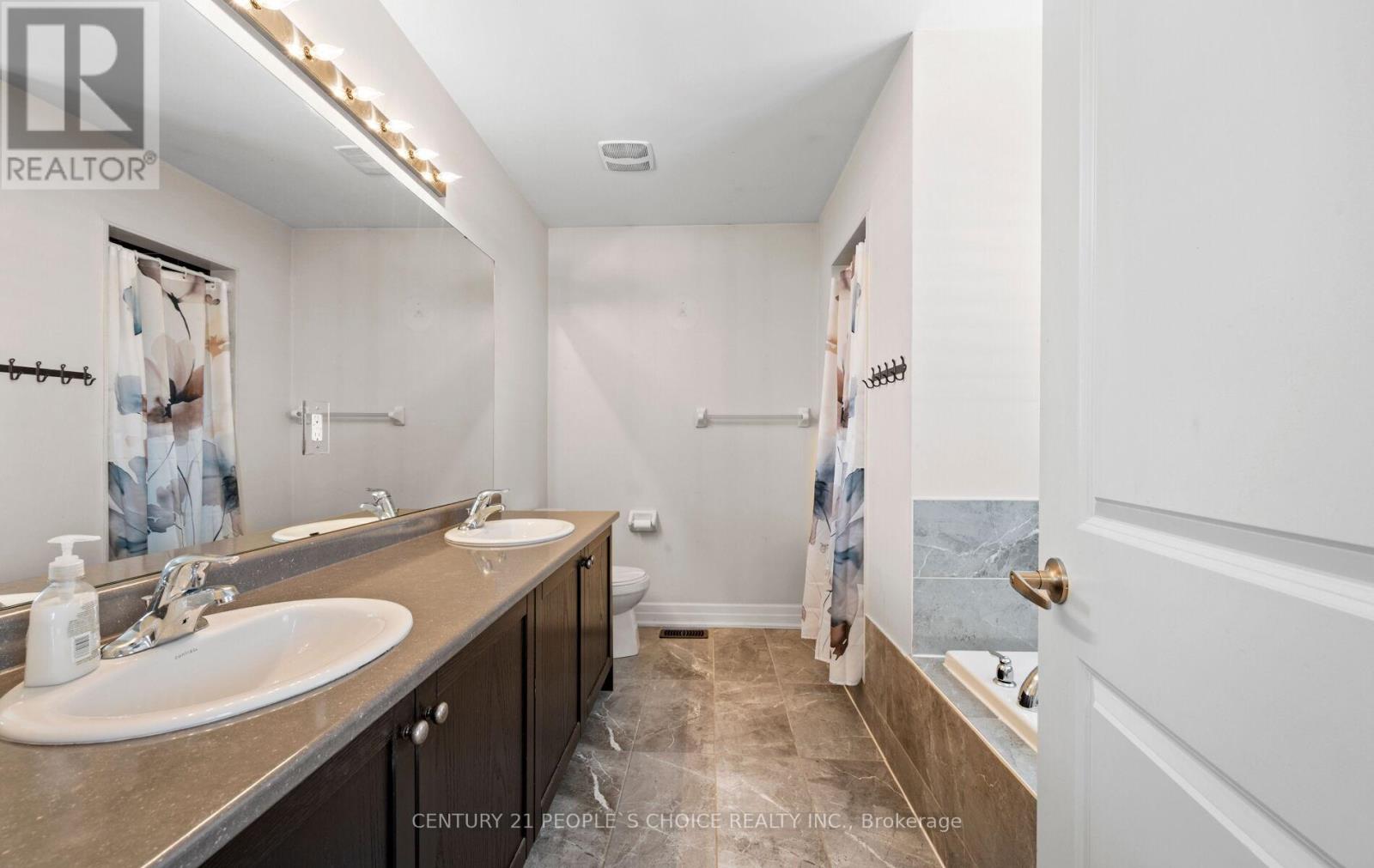 17 Wagner Crescent, Essa, Ontario  L3W 0P4 - Photo 29 - N12929152