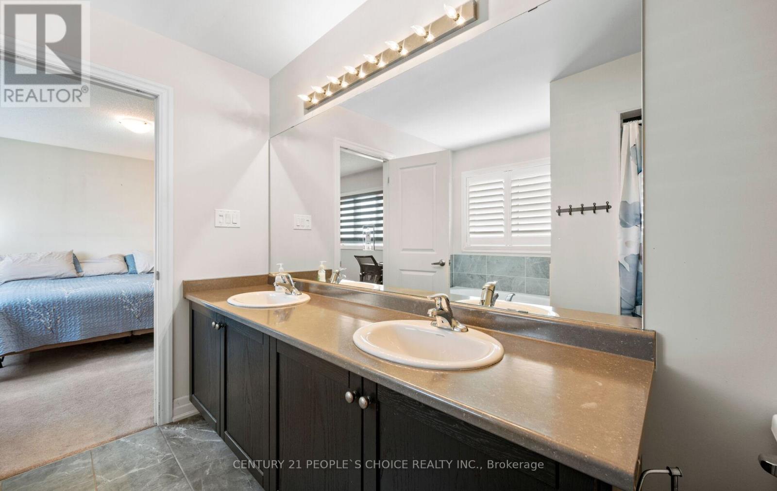 17 Wagner Crescent, Essa, Ontario  L3W 0P4 - Photo 30 - N12929152